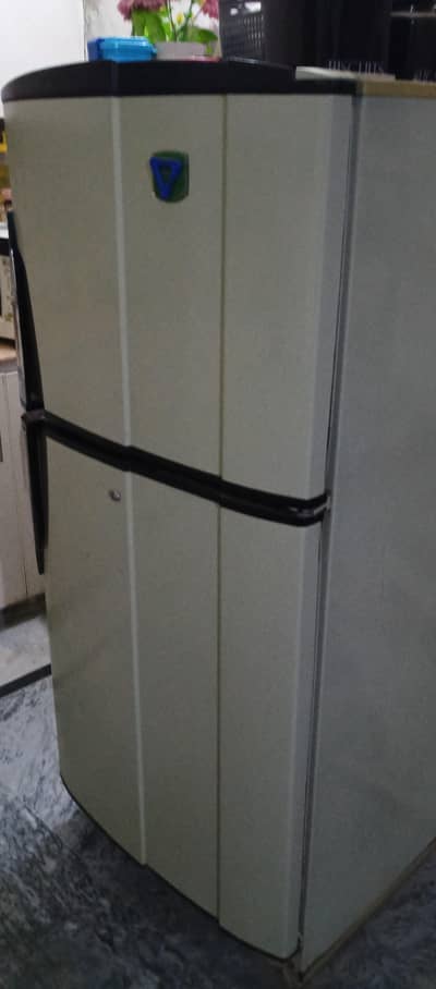 General refrigerator in proper working conditions.