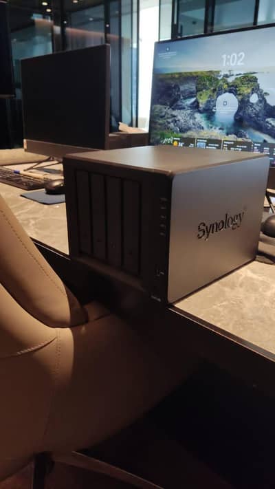 Synology DiskStation DS918+ (NAS Drive)6Tb x 24Tb