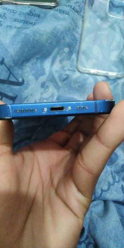 Iphone 12 jv 97% Health