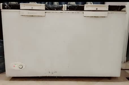 Waves Deep freezer 15 c. f double door