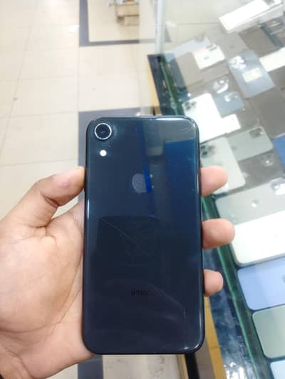 iphone xr 64gb