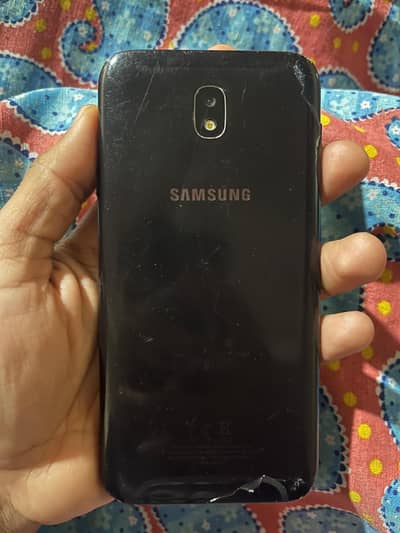 Samsung j7 pro black