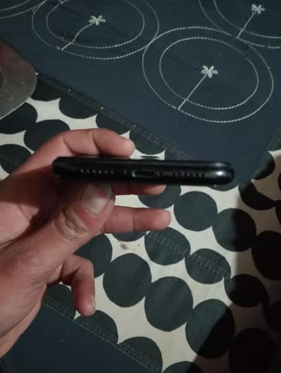 iphone XR 64gb non PTA  condition 10/10