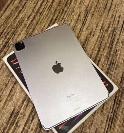 iPad M2 128GB 93 heath complete box
