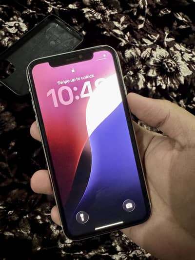 iPhone 11 | Single Hand Used | 10/10 Condition | 64 gb | with Box