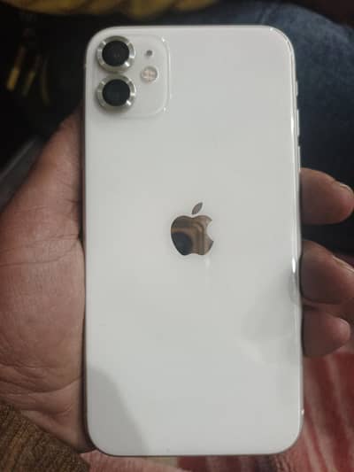 Apple iphone11 in good condition 10/10 battery 75  PTA approved