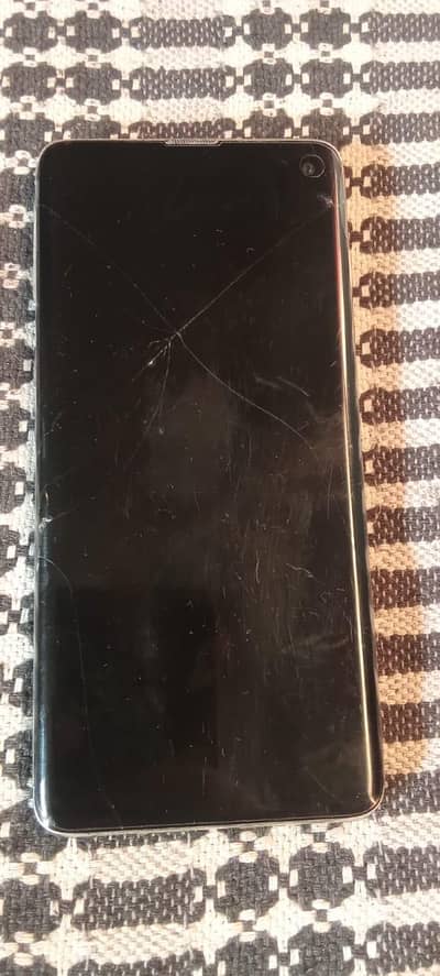 samsung S10+   0309-6214-727 exchange posibal