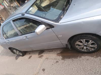 Mitsubishi Lancer 1300cc Excellent condition, family used