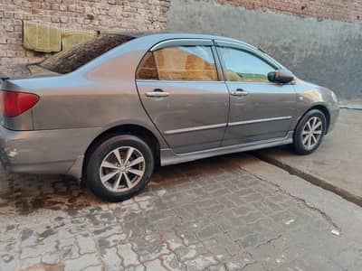 Toyota Corolla SE salon