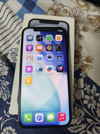 iPhone 12 with box 256GB Non PTA but sim works.