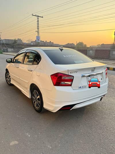 Total Genuine Antique Home used Car Mileage 30,000