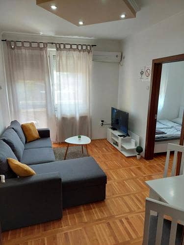 female assistant required for a guest house