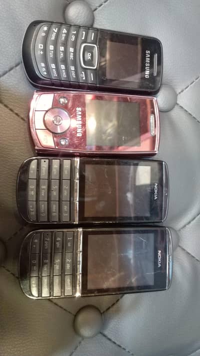 ANTIQUE PHONES FOR SALE