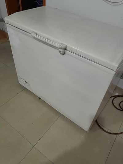 Deep freezer (Waves) for sale