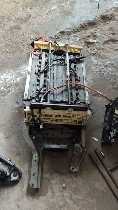 Toyota aqua Hybrid battery