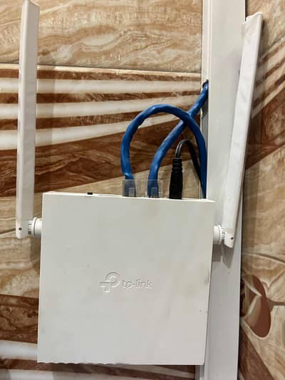 TP-link Router With charger | 03040824411