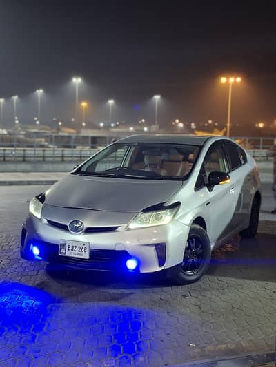 PRIUS S-(LED) SLECTION