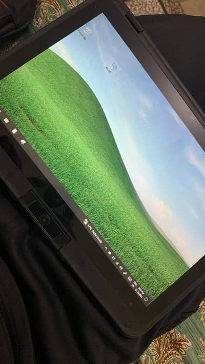 Laptop with touchscreen and foldable neatcondition contact(03405772220