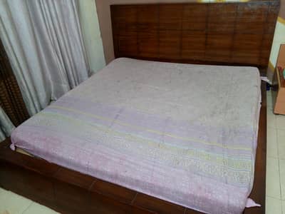habit king size bed