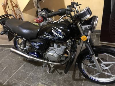 Suzuki GS 150 SE 2019