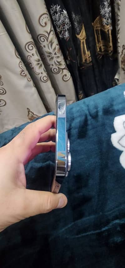 iPhone 13  pro max pta approved