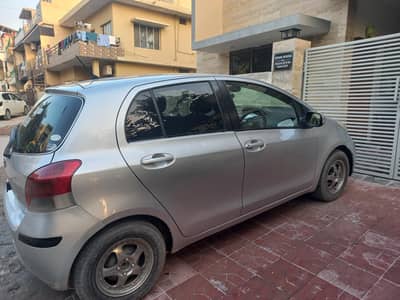 Toyota Vitz for sale
