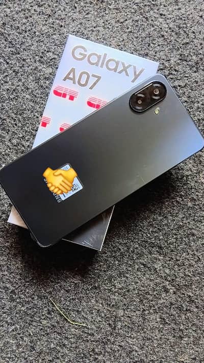 Samsung galaxy a07  only 10 days use .