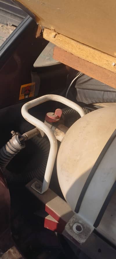 Car cng cylinder 40 kg with kit for sale