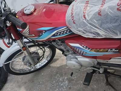 Honda 125 Model Advance 2024