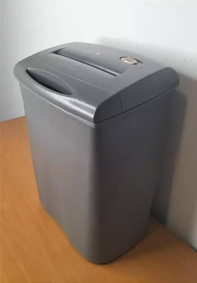 Best Quality Printer، Lamination Machine and paper shredder