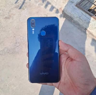 vivo y11 Good condition 10 by 10