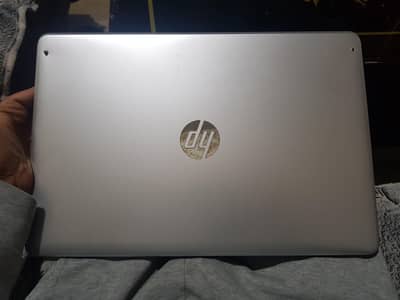HP Pavilion i3 6th gen 1TB 4GB 2GB Graphic card