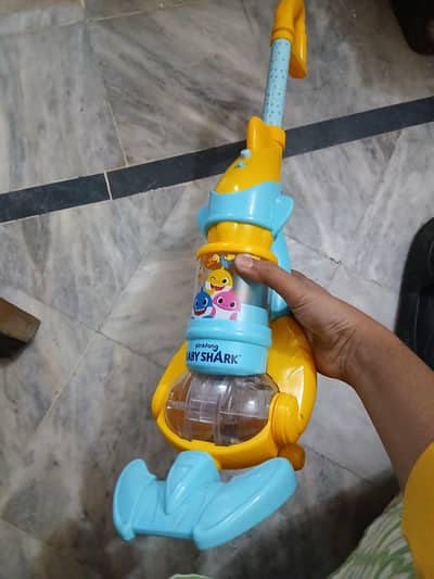 Baby shark vacuum cleaner