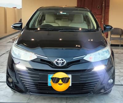 Toyota Yaris 1.5 CVT ATIV X - 2020 Model - 8.6 Rating Pakwheels