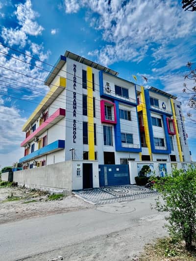 Corner 2 Kanal Residential Plot In Only Rs. 250000000