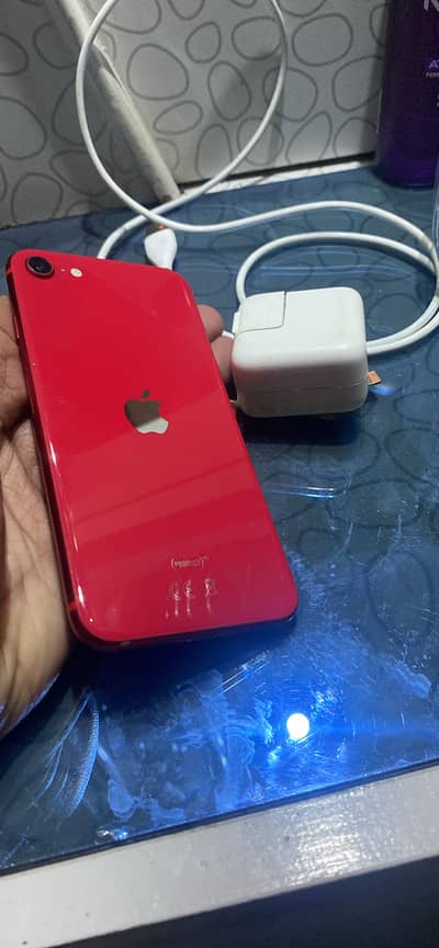 iPhone SE 2020 + original charger