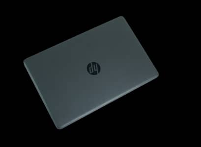 HP 255 G8 AMD Ryzen 5 3500U 16 GB RAM 512 SSD 2GB AMD Graphic card