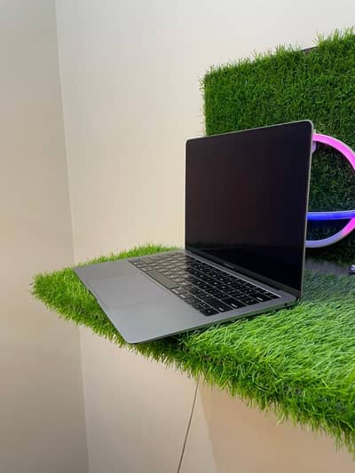 Apple MacBook air m1