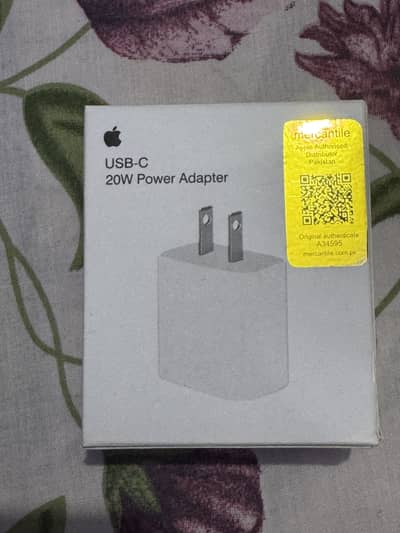 Apple USB-C Power Adapter 2 Pin (20W)