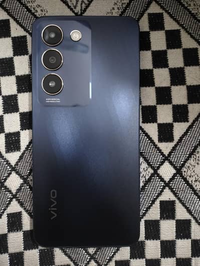VIVO Y100 just like new