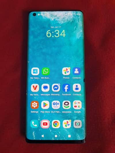 Exchange Motorola edge plus 12.256gb 108 mega  pin dot