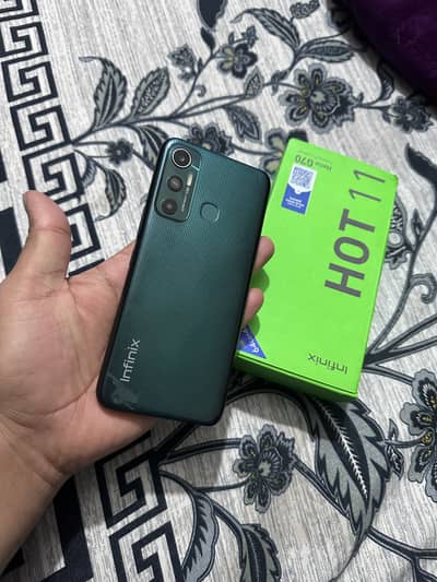 Infinix hote 11 4/64 gb storage with box only