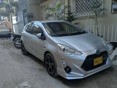 Toyota aqua 2016 reg 2018