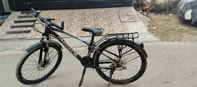 Black caspian Bicycle 10/9 condition A1