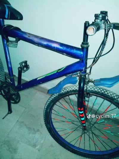 Streethawk Kids Bicycle in Blue colour