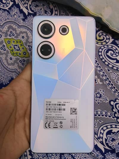 Tecno camon 20pro 8/256 PTA Approved 10/10 condition with box &charger