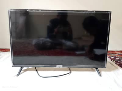 TCL 32S5200 Android TV HD smart LED display used in good condition