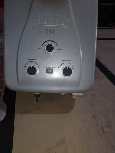 wall geyser condition 10 by 8 is number per Raabta Karen 03122693324