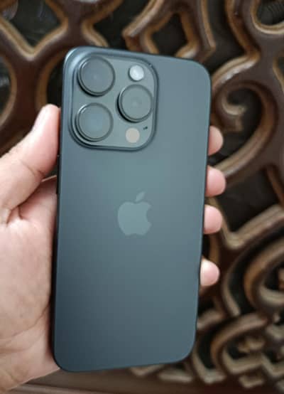 Iphone 15 pro 98 battery 256gb