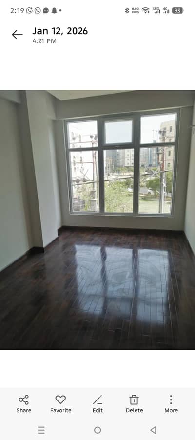 PHASE 6 PARK FACING VIP LAVISH 3 BEDROOM APARTMENT FOR SALE